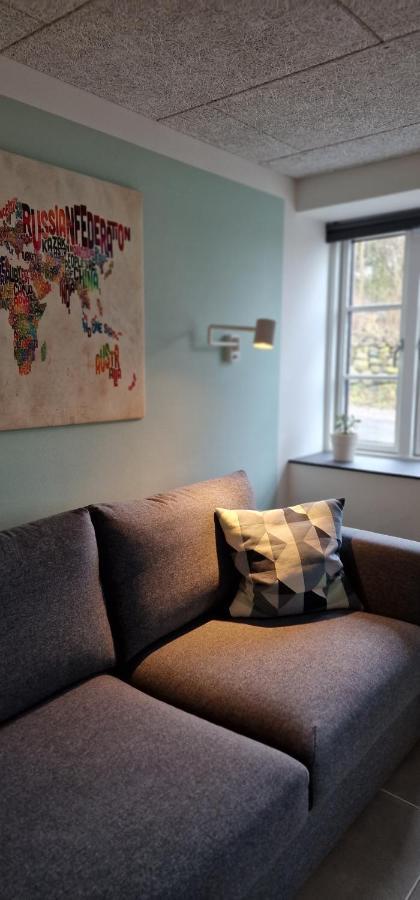 Bed and Breakfast Hos Molsgaarden Knebel Esterno foto